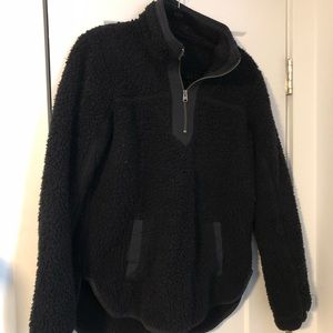 Sherpa quarter zip